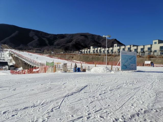 北京西山滑雪场